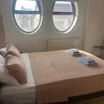 Alex Apartmán *