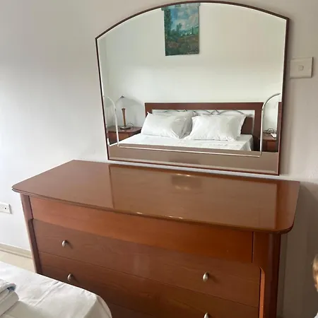 Апартаменти Alex