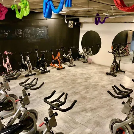 Апартаменти Alex *