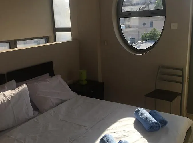 Alex Lägenhet Larnaca