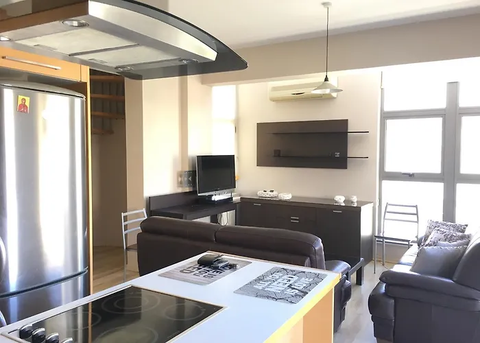 Alex Apartment Larnaka