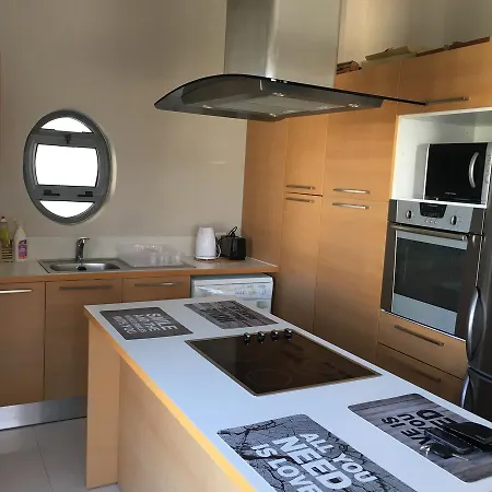 Alex Apartment Larnaca